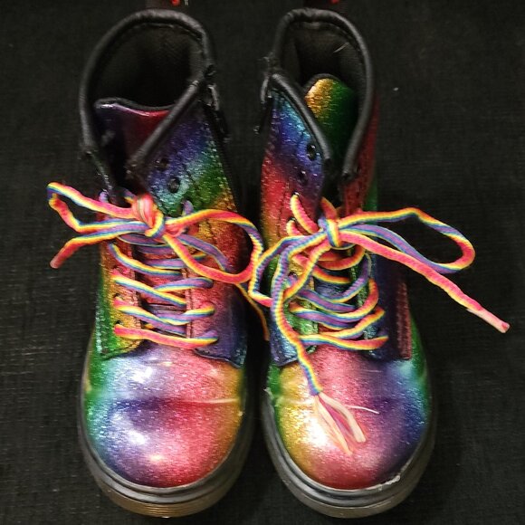 Dr. Martens Youth 1460 Ombre Glitter Boots - Kid's Size 9 - Picture 4 of 14